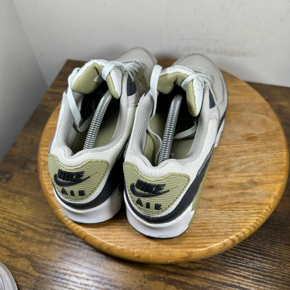 Nike Air Max 90 Mens 11.5 Neutral Olive Light Bone Phantom DM0029-011 Sneakers